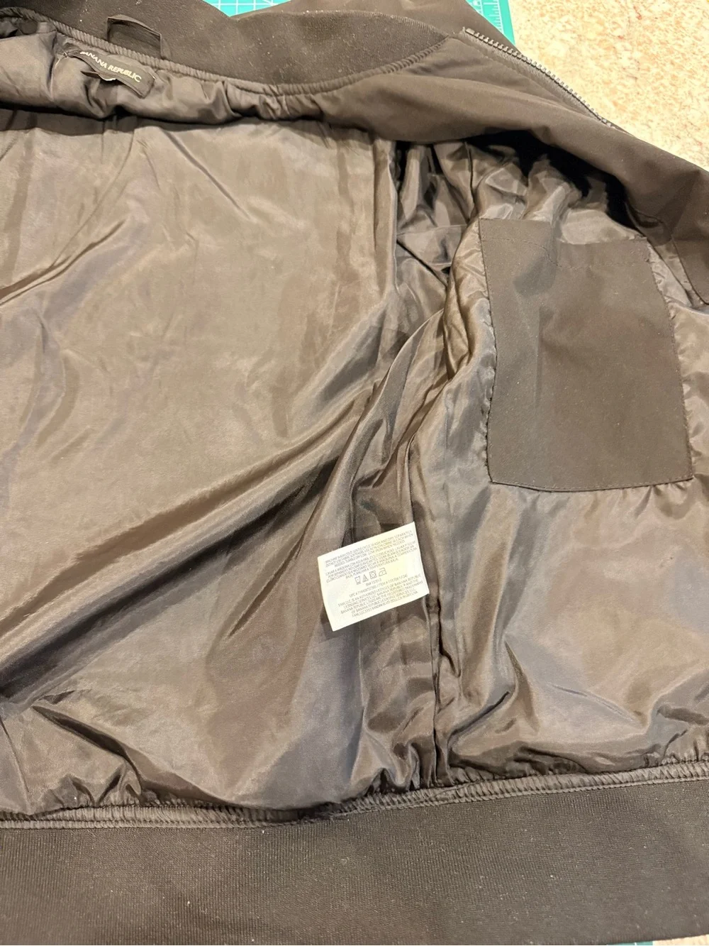 Banana Republic classic banana